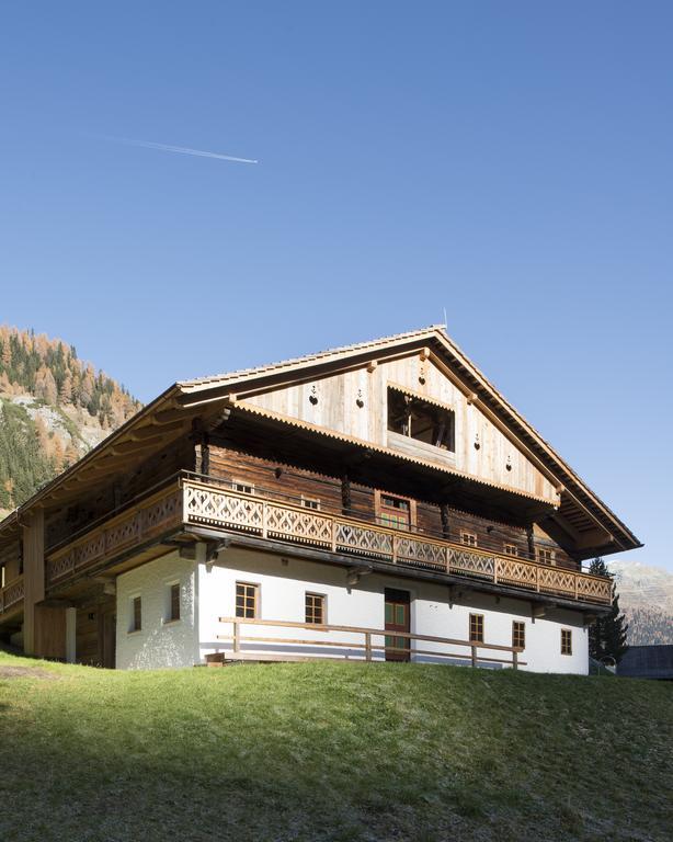 Giatla Hof Der Alfenalm - Ferienwohnungen Am Berg Innervillgraten Exterior foto