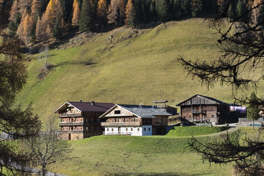 Giatla Hof Der Alfenalm - Ferienwohnungen Am Berg Innervillgraten Exterior foto