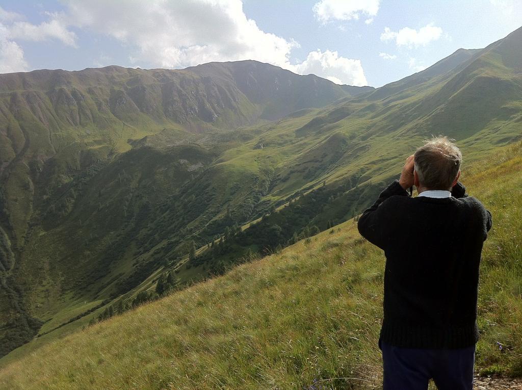 Giatla Hof Der Alfenalm - Ferienwohnungen Am Berg Innervillgraten Exterior foto