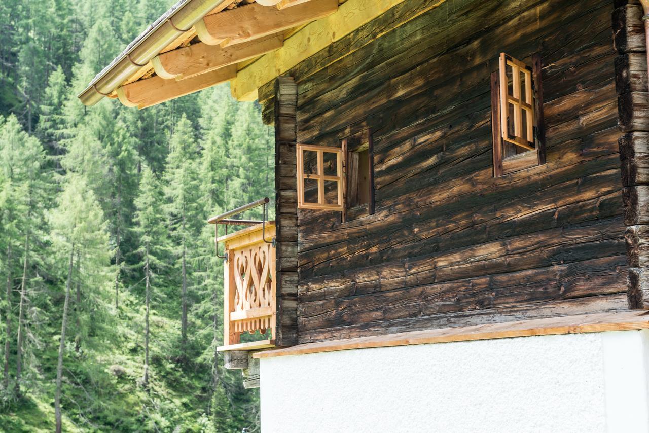 Giatla Hof Der Alfenalm - Ferienwohnungen Am Berg Innervillgraten Exterior foto